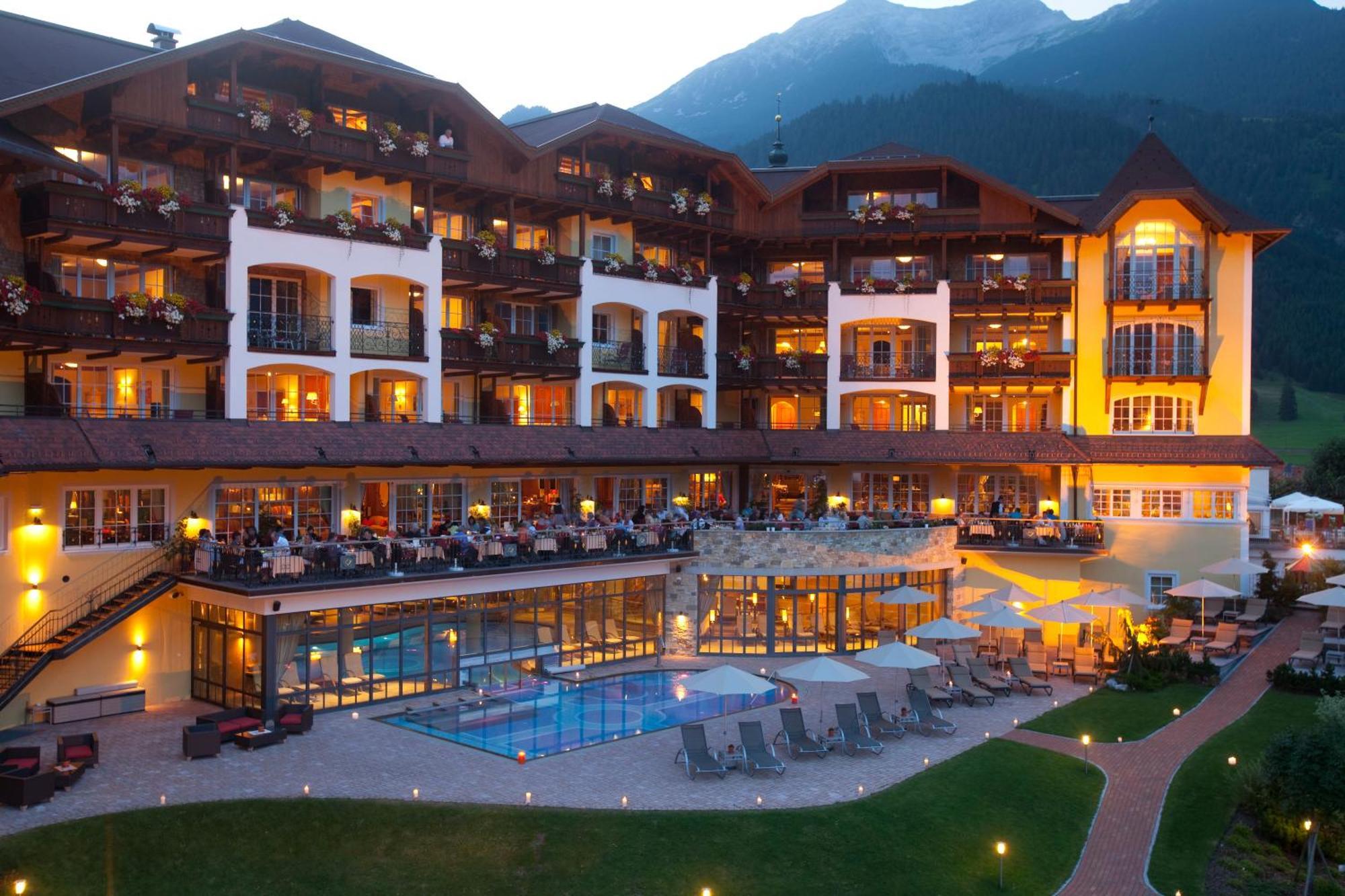 Hotel Post Lermoos Εξωτερικό φωτογραφία